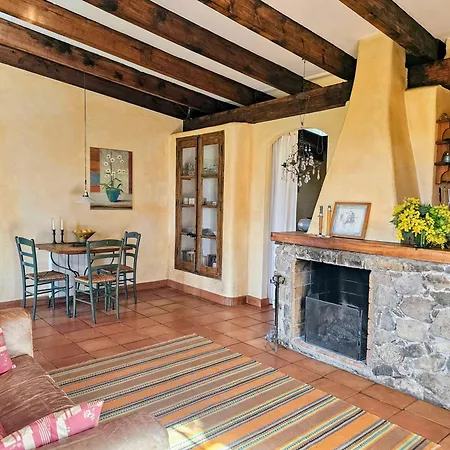 Maison En Pierres Naturelles
